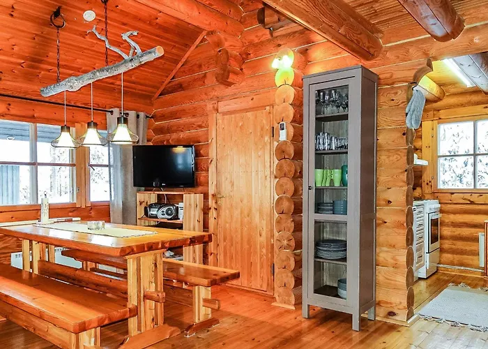 펜션 Tikkatupa By Interhome *