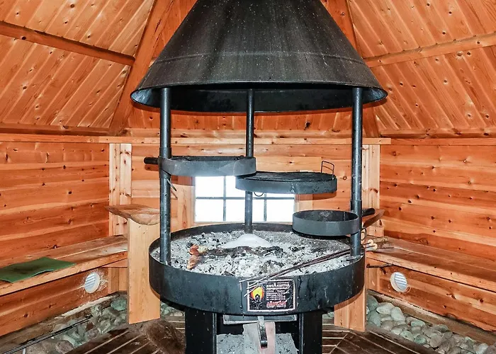 Tikkatupa By Interhome Levi